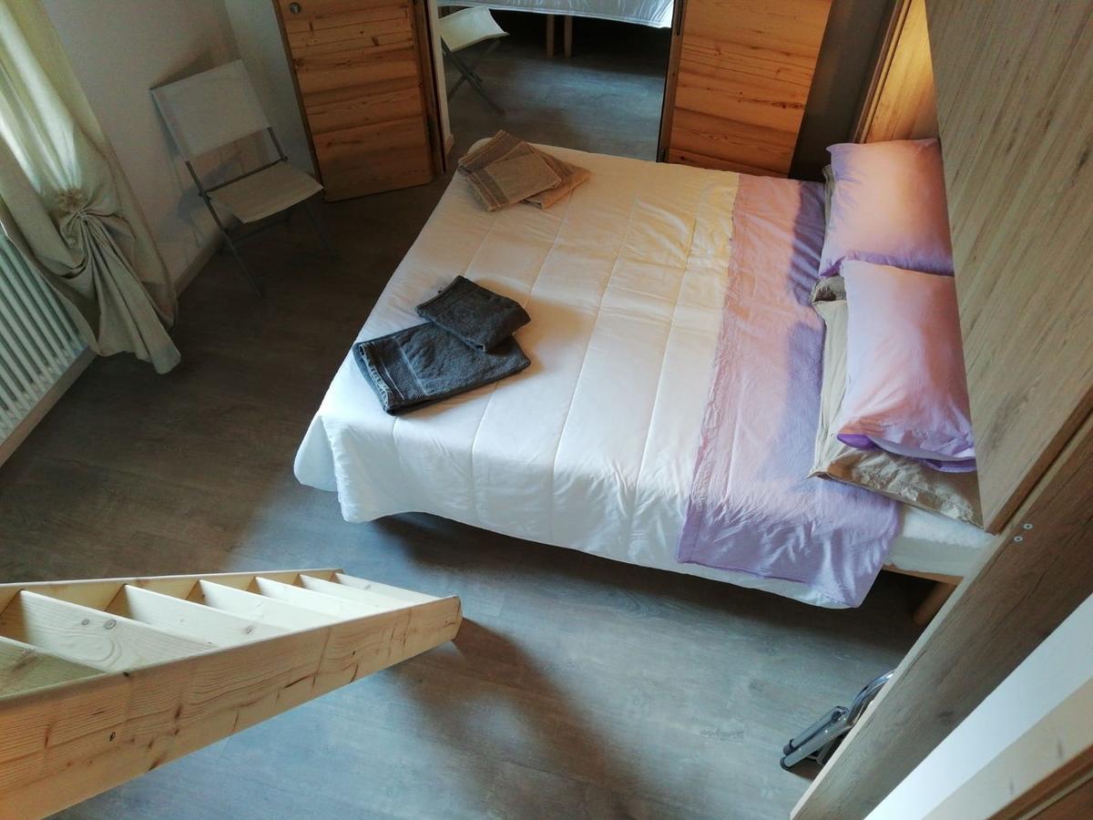 Castelcharme B&B 佩尔吉内瓦尔苏加纳 外观 照片
